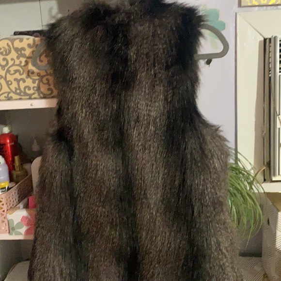 Super warm faux fur vest - Picture 2 of 5